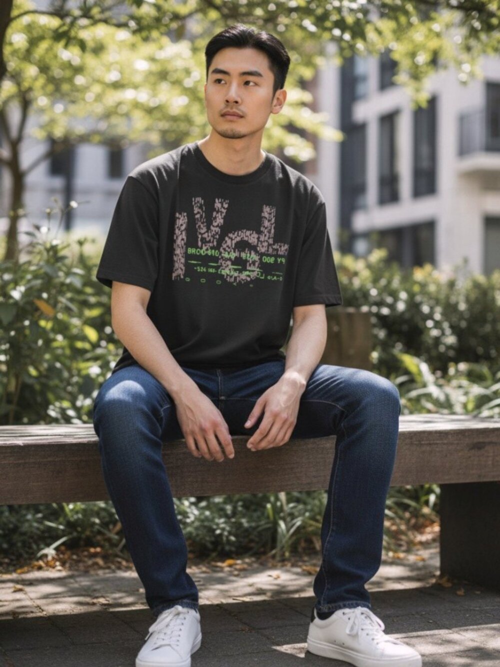 ESPRIT Black Graphic Tee – NWT – Modern Lettering Print – Size (L)